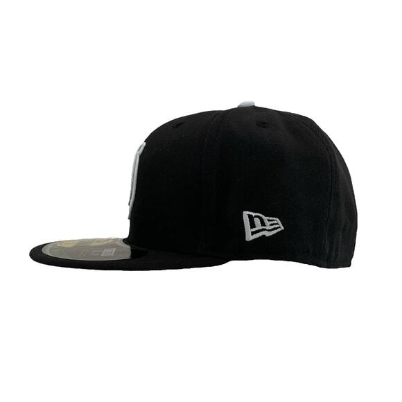 New era Indianapolis Colts Fitted hat 7 1/4 - Picture 2 of 4